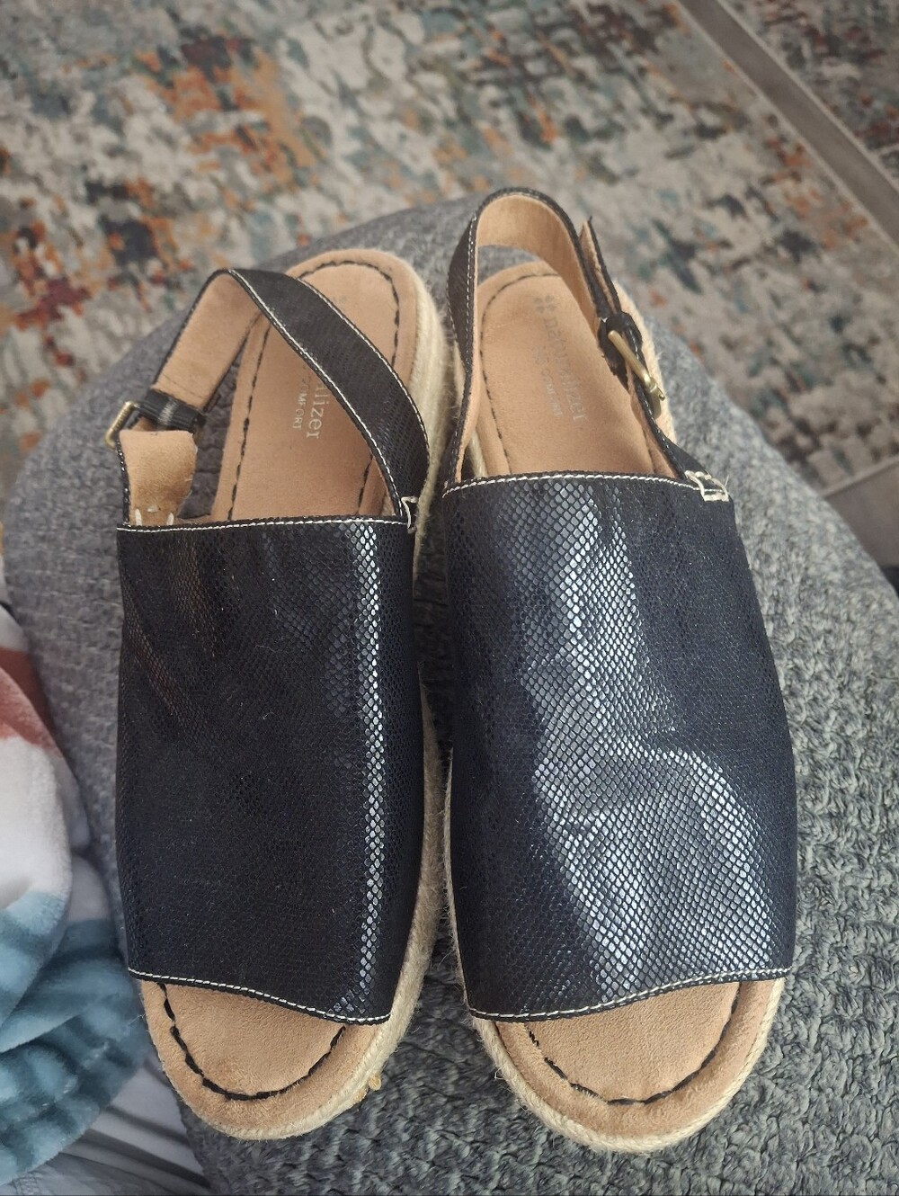 Naturalizer Platforms - Picture 2 of 6